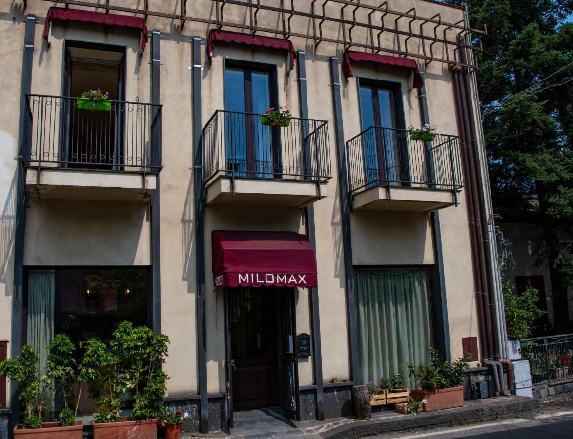 Hotel Milomax Экстерьер фото